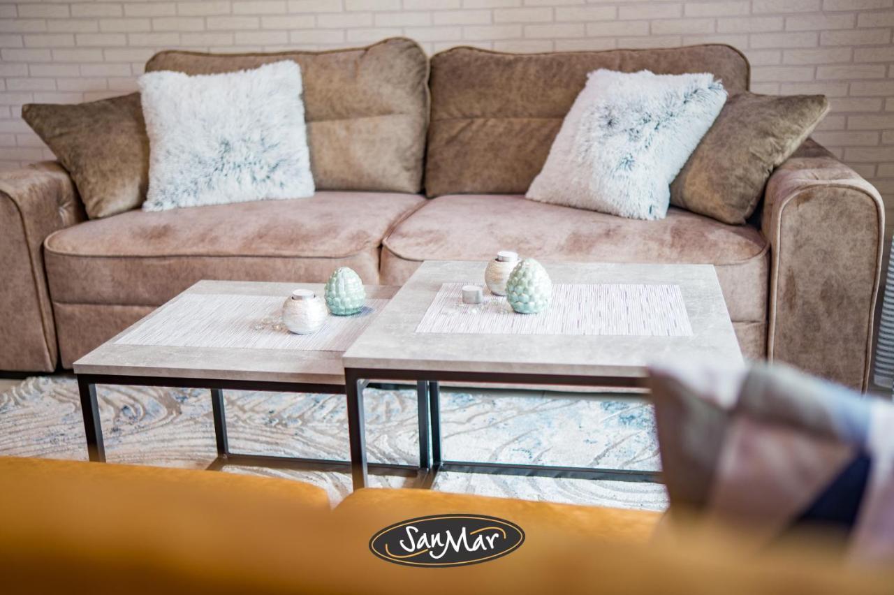 טוזלה San-Mar Apartments מראה חיצוני תמונה