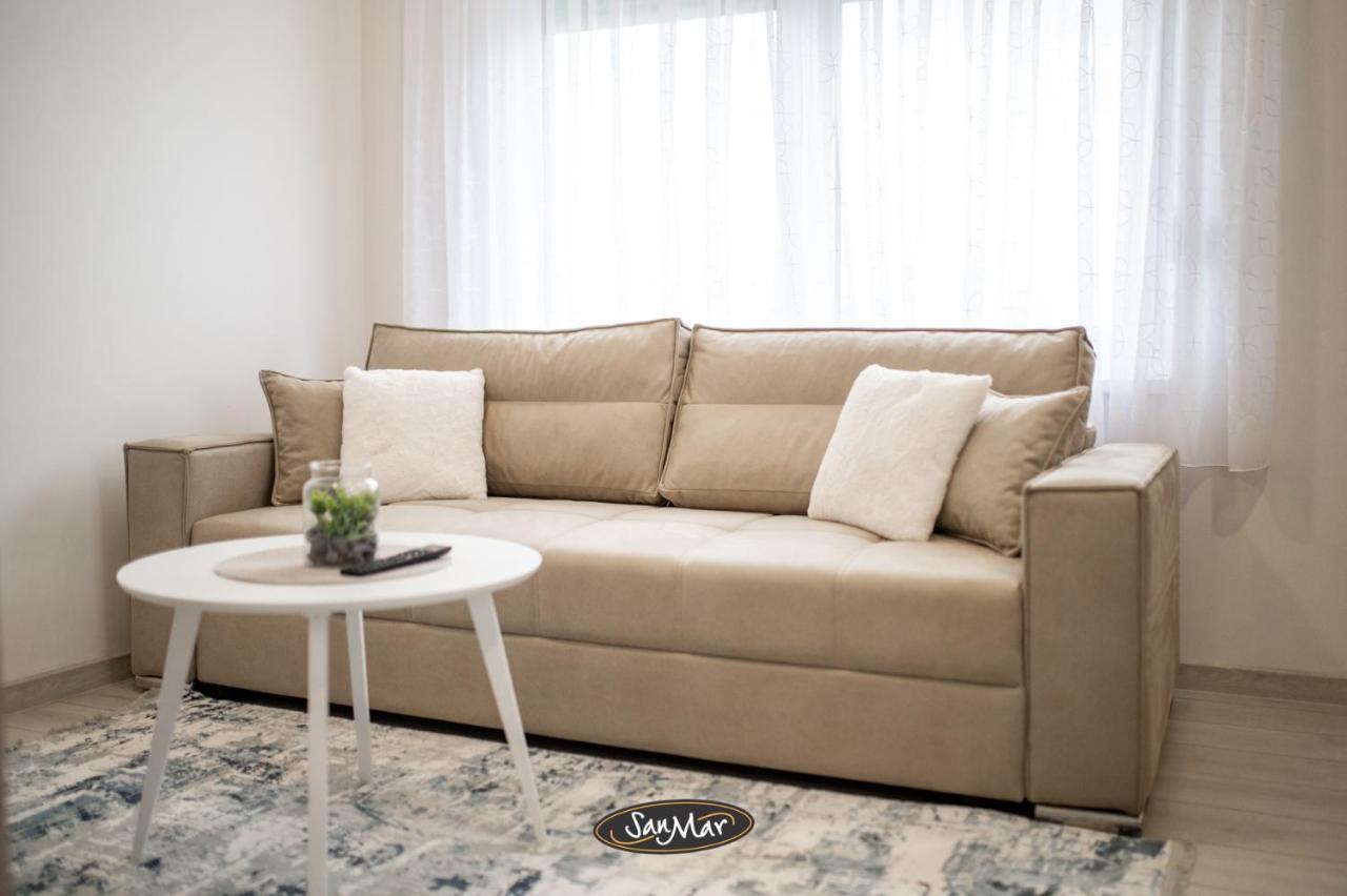 טוזלה San-Mar Apartments מראה חיצוני תמונה