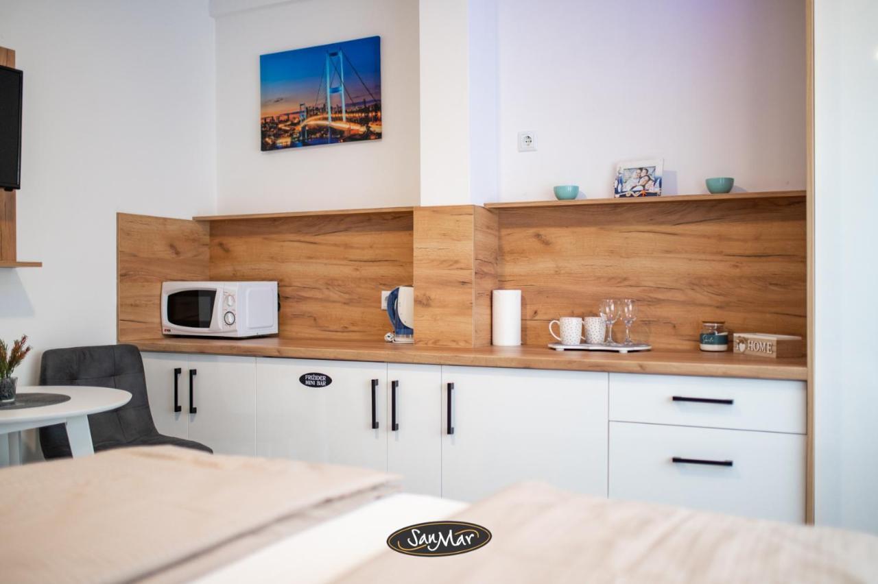 טוזלה San-Mar Apartments מראה חיצוני תמונה